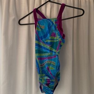 Child gymnastics Leo